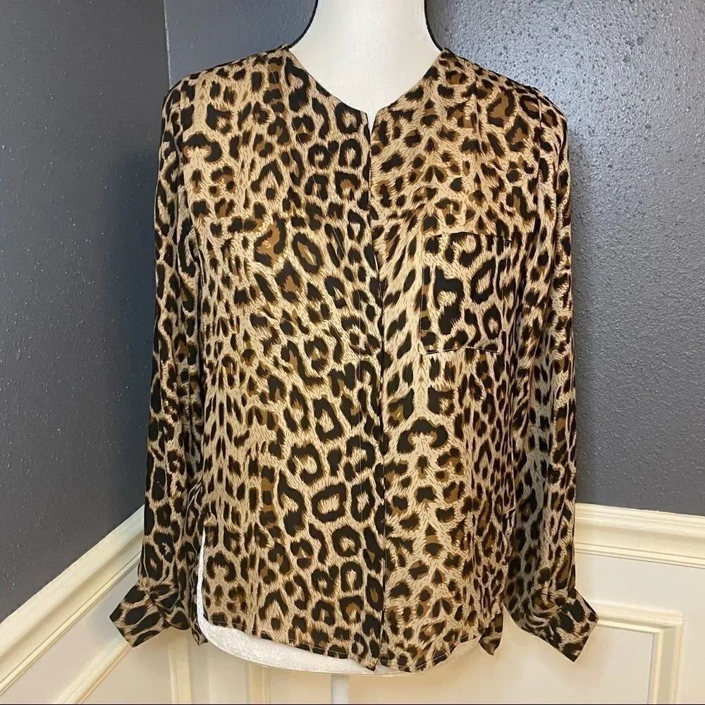 Parker Leopard Print Button Down Blouse w Pocket